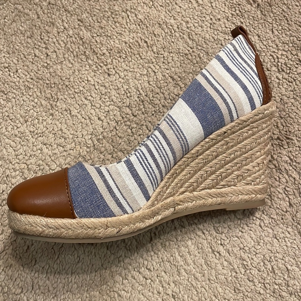 Bass Wedges